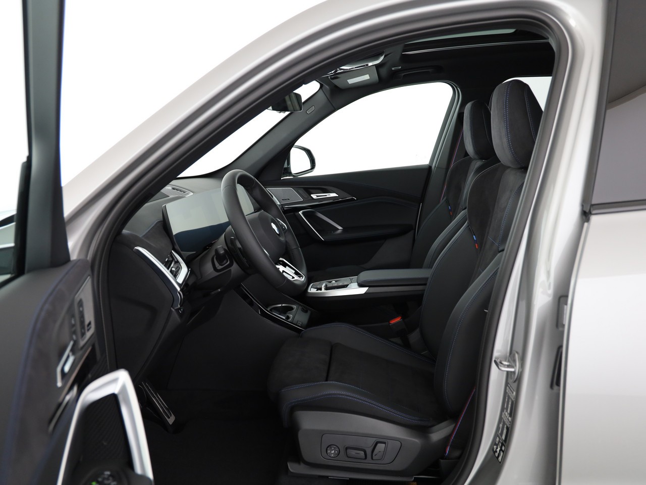 BMW X1 xDr23i 48V M Sport Pro-image-23
