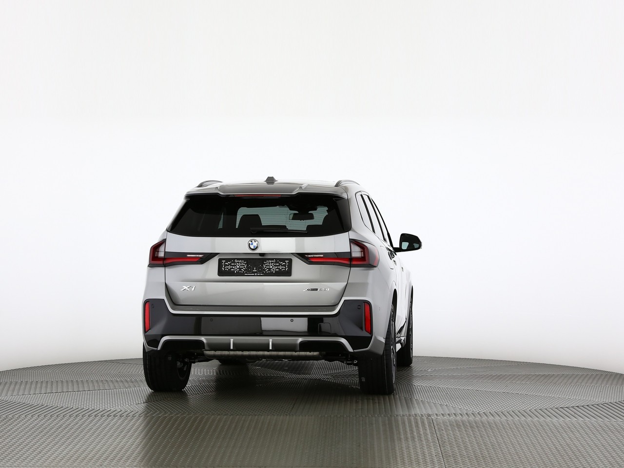 BMW X1 xDr23i 48V M Sport Pro-image-10