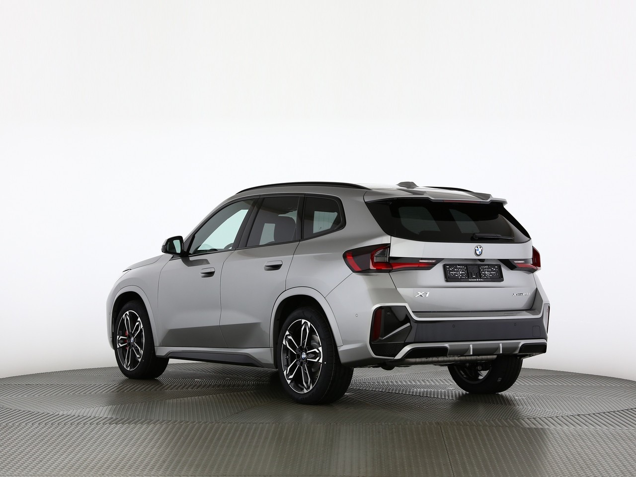 BMW X1 xDr23i 48V M Sport Pro-image-8