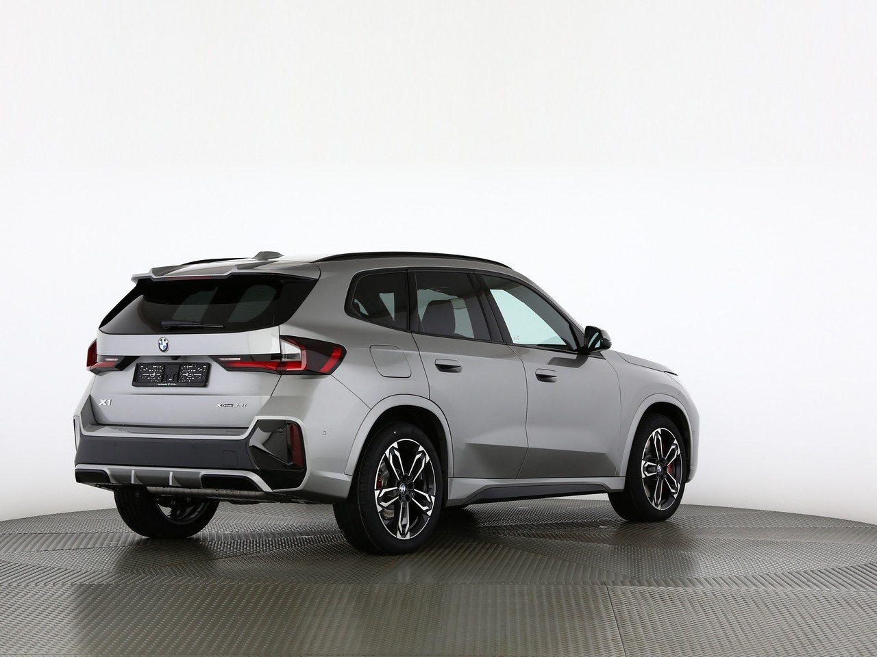 BMW X1 xDr23i 48V M Sport Pro-image-12