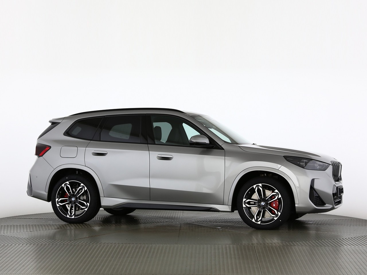 BMW X1 xDr23i 48V M Sport Pro-image-17
