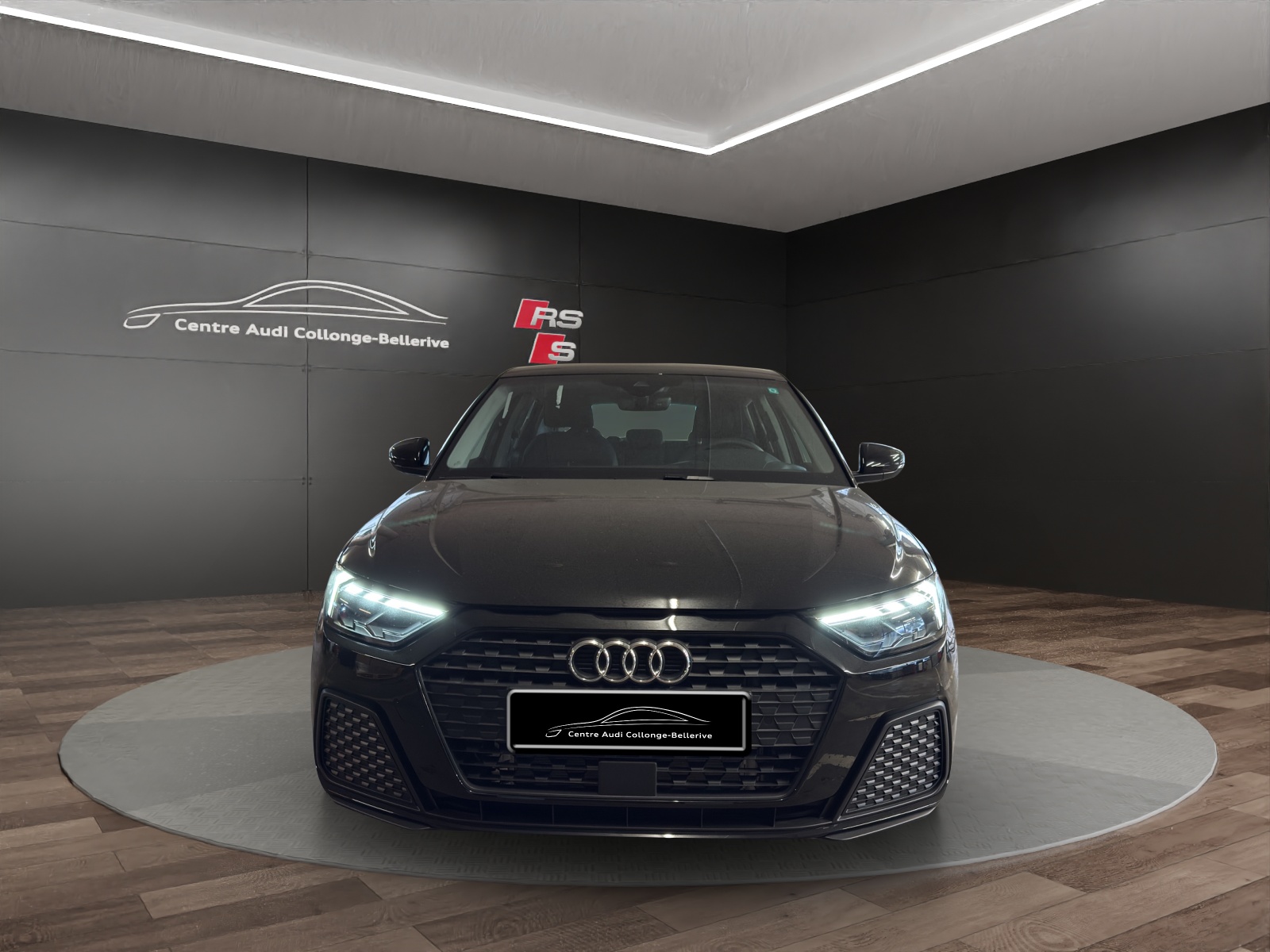 AUDI A1 Sportback 30 TFSI Attraction S-tronic-image-1