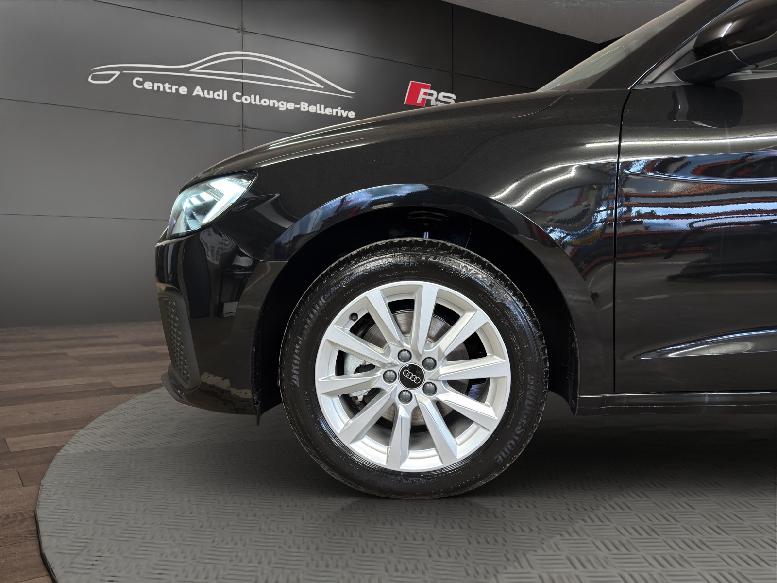 AUDI A1 Sportback 30 TFSI Attraction S-tronic-image-18