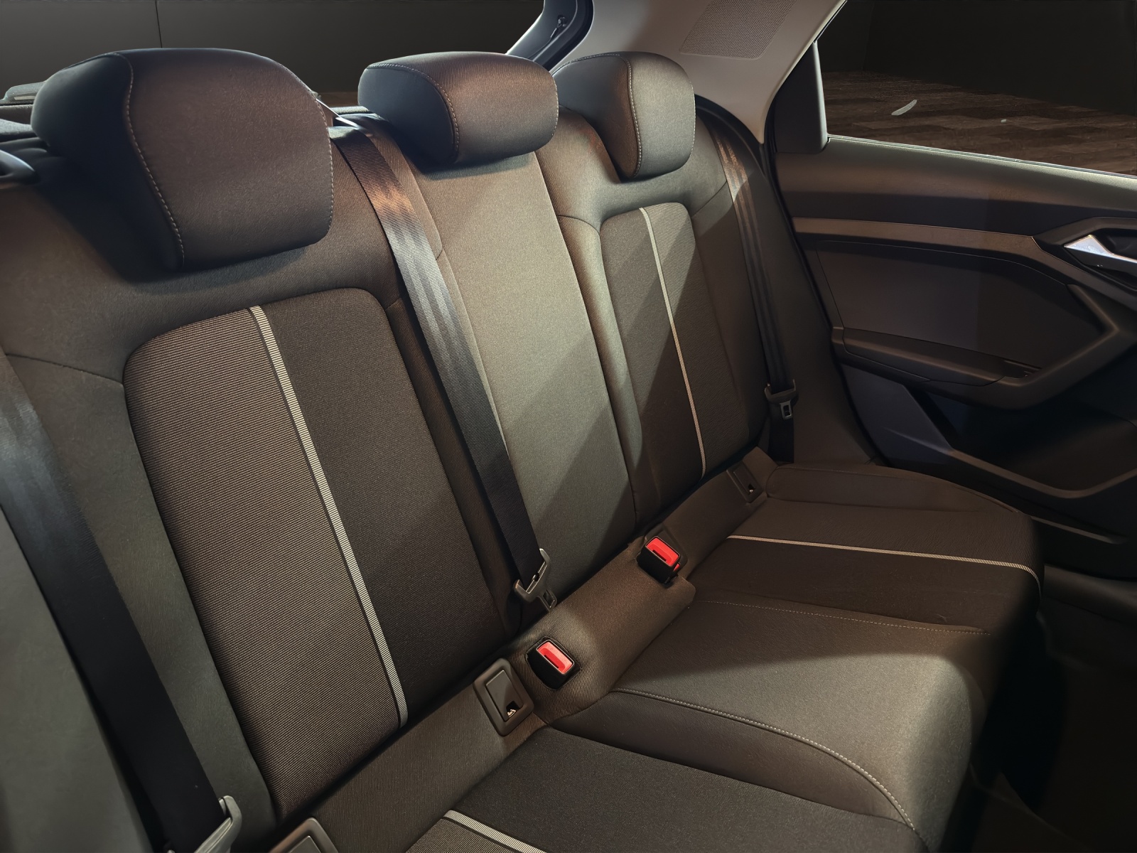 AUDI A1 Sportback 30 TFSI Attraction S-tronic-image-15