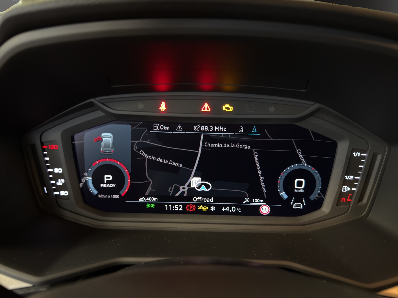 AUDI A1 Sportback 30 TFSI Attraction S-tronic-image-9