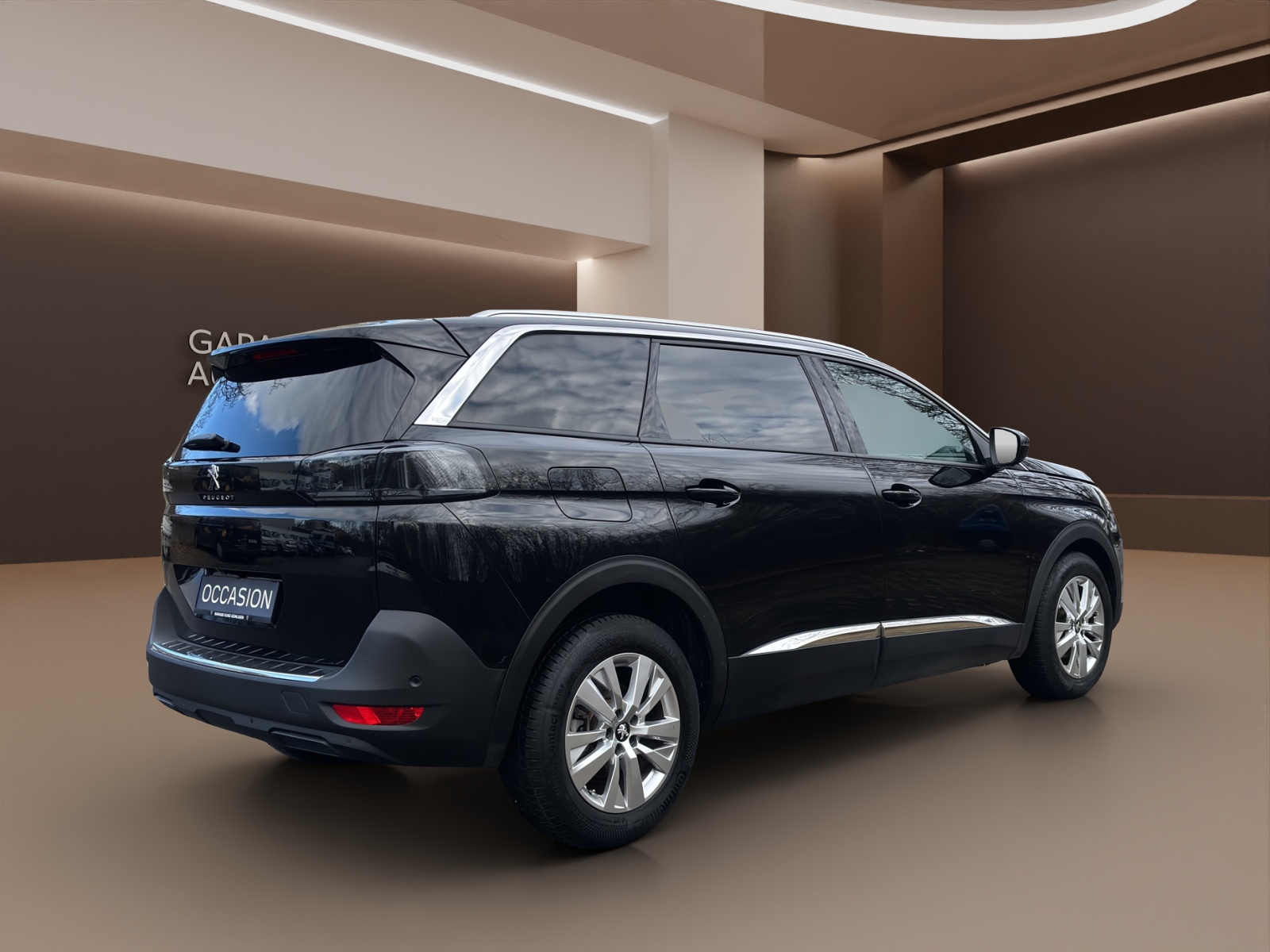 PEUGEOT 5008 1.5 BlueHDi Allure Pack EAT8-image-4