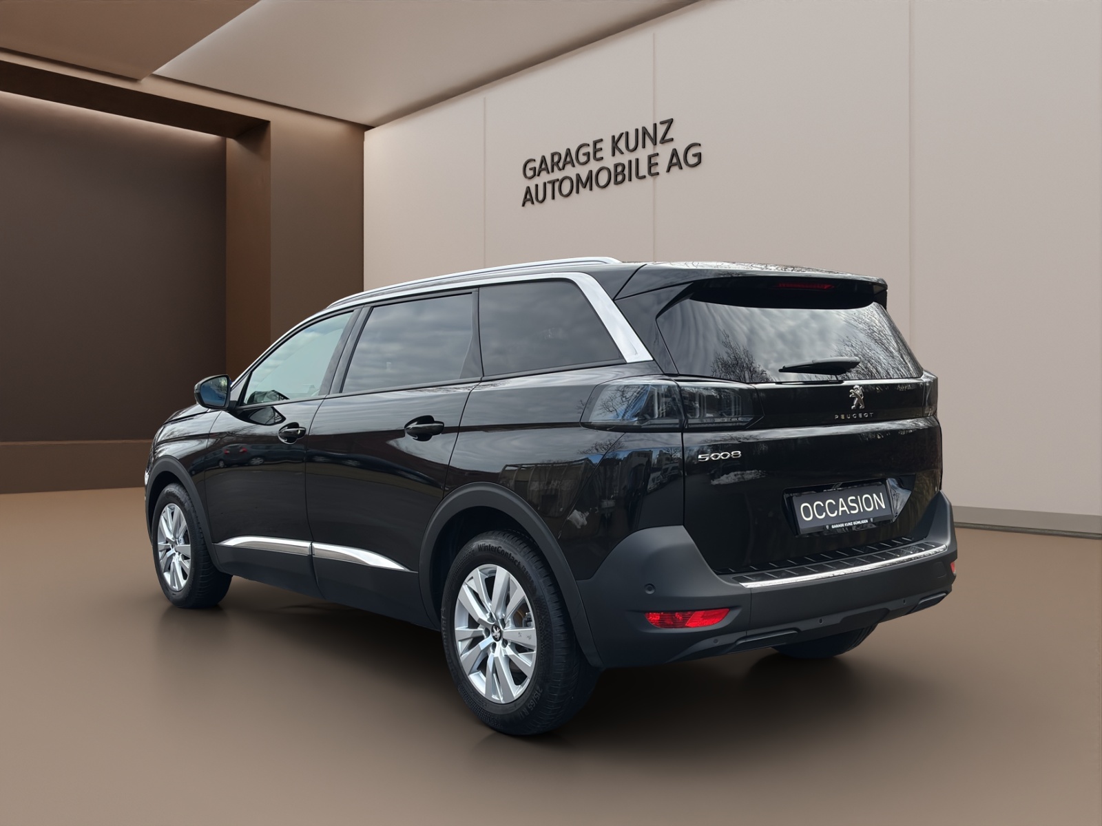 PEUGEOT 5008 1.5 BlueHDi Allure Pack EAT8-showroom-element-2
