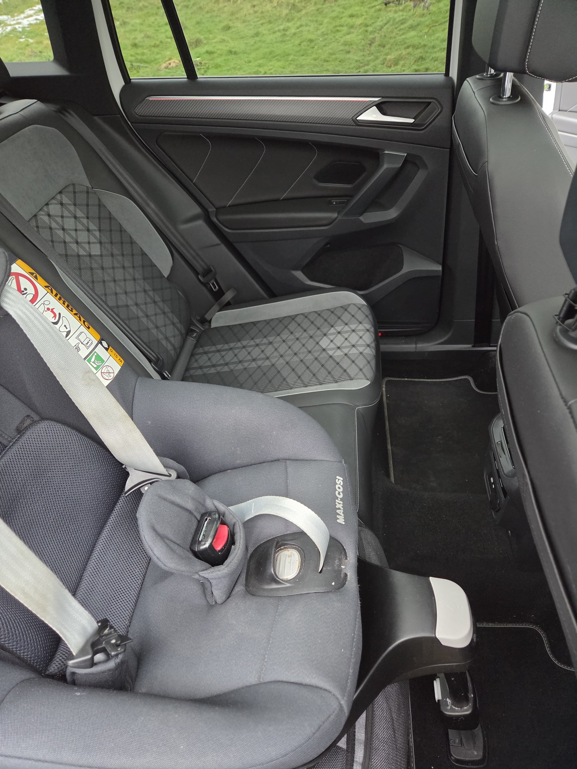 VW Tiguan 2.0TSI R-Line 4Motion DSG-image-14