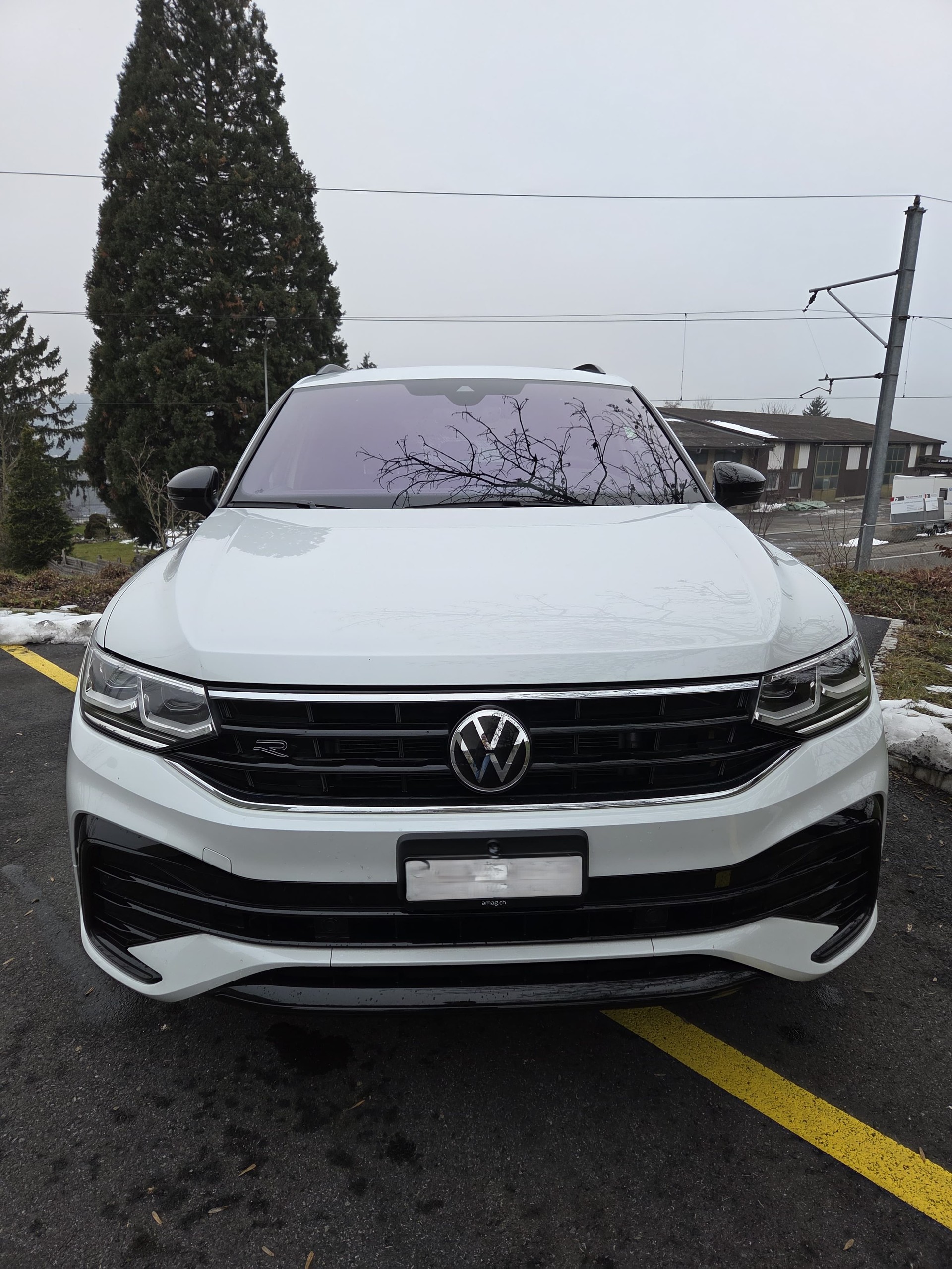 VW Tiguan 2.0TSI R-Line 4Motion DSG-image-6
