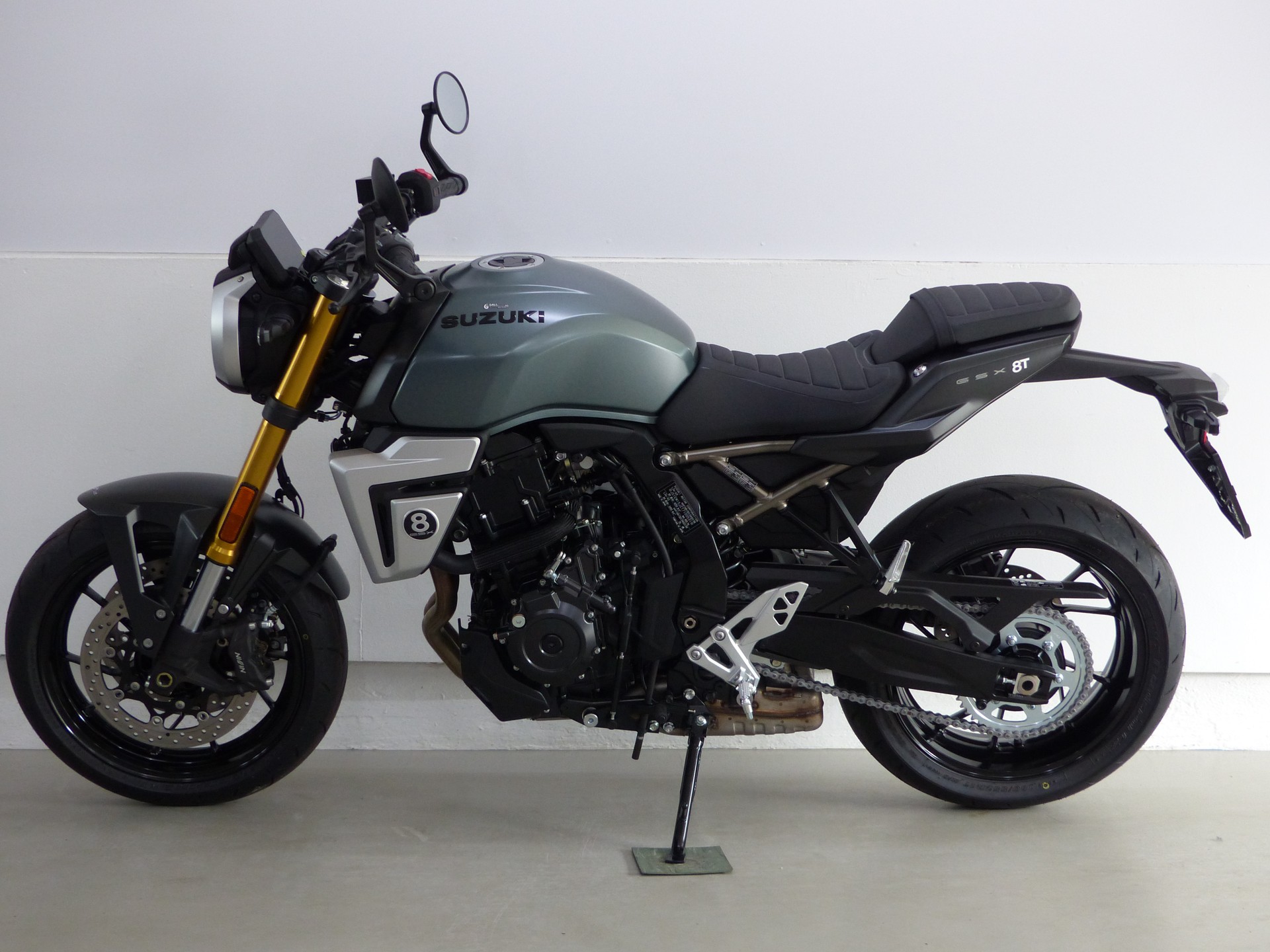 SUZUKI GSX-8T ABS 35kW-showroom-element-2