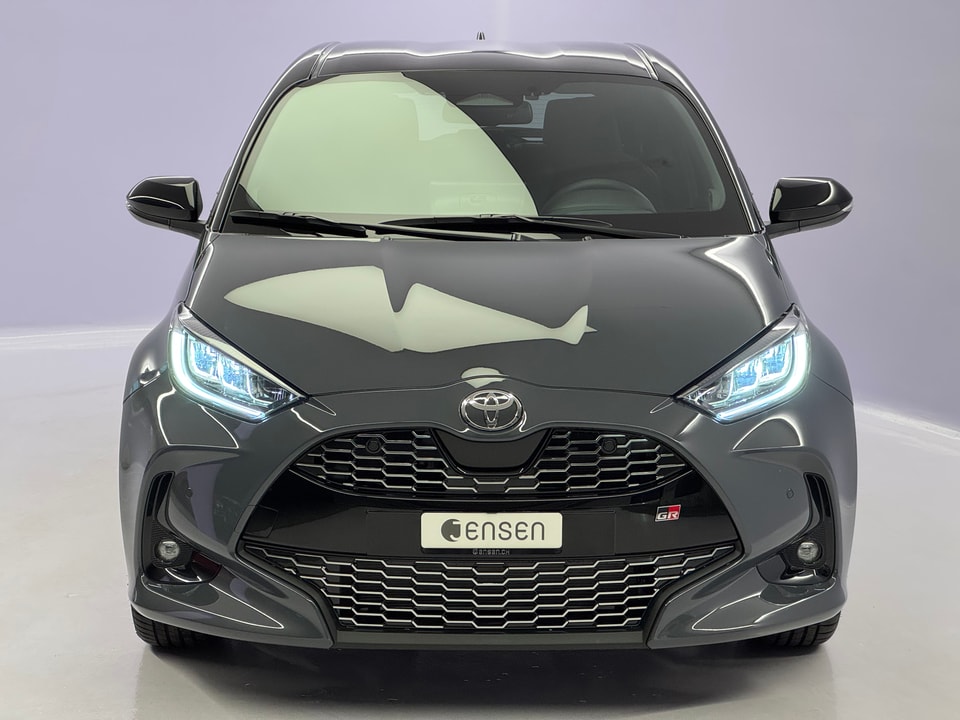 Yaris Hybrid 1.5 GR Sport
