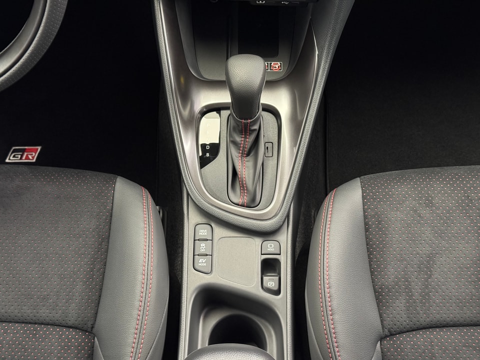 Yaris Hybrid 1.5 GR Sport