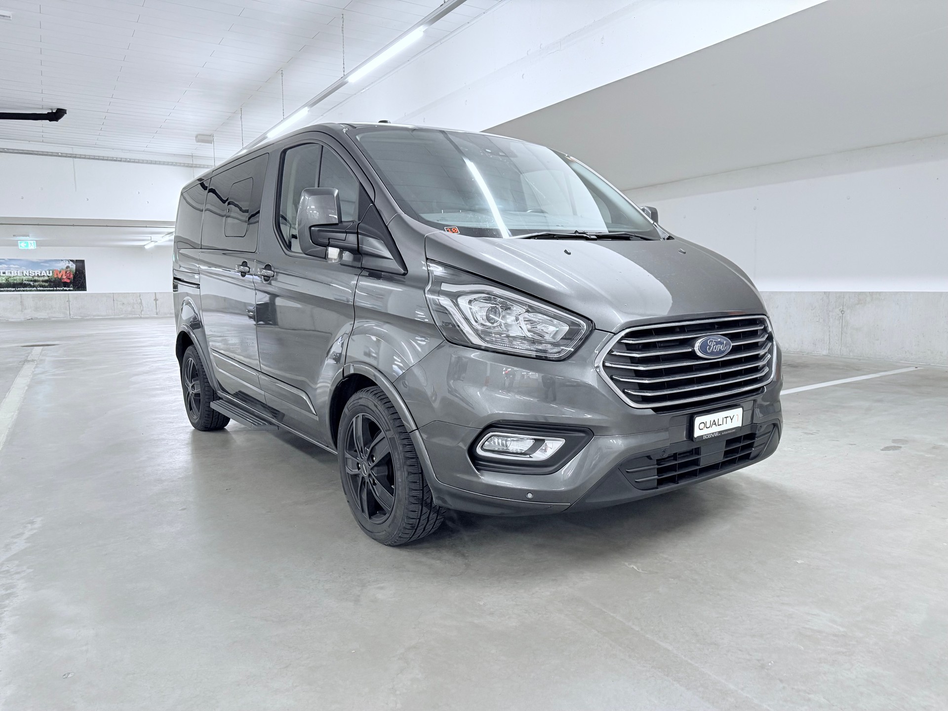 FORD Tourneo Custom 320 L1H1 Titanium A-image-2