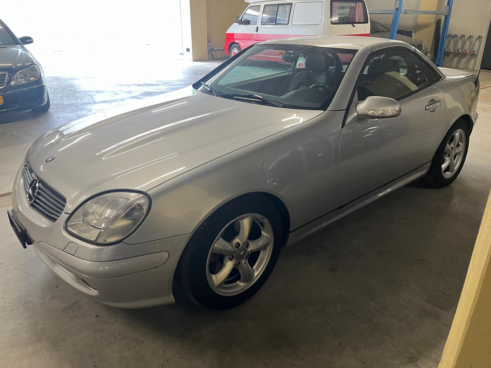 MERCEDES-BENZ SLK 320-image-1