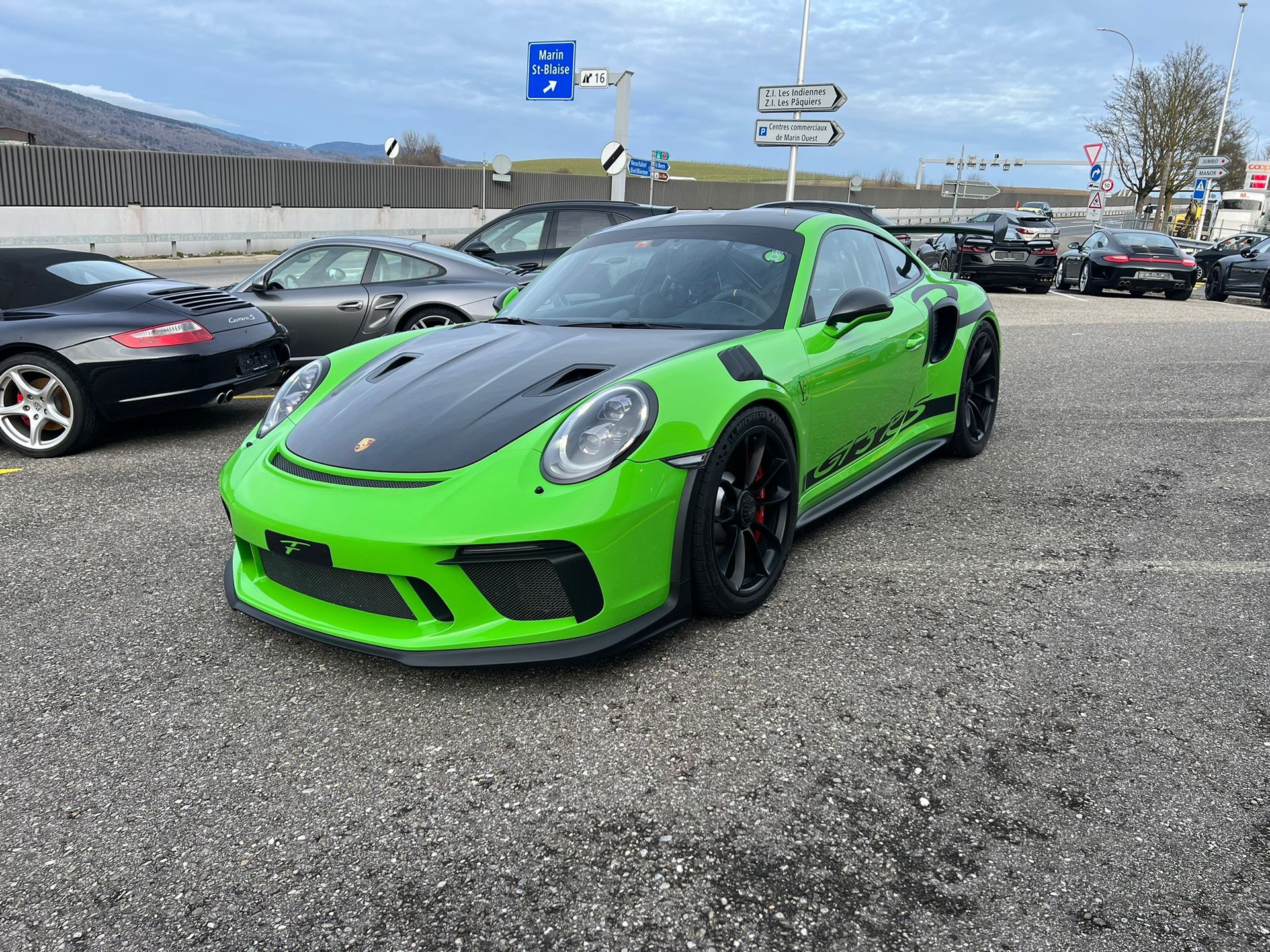 PORSCHE 911 GT3 RS PDK-showroom-element-3
