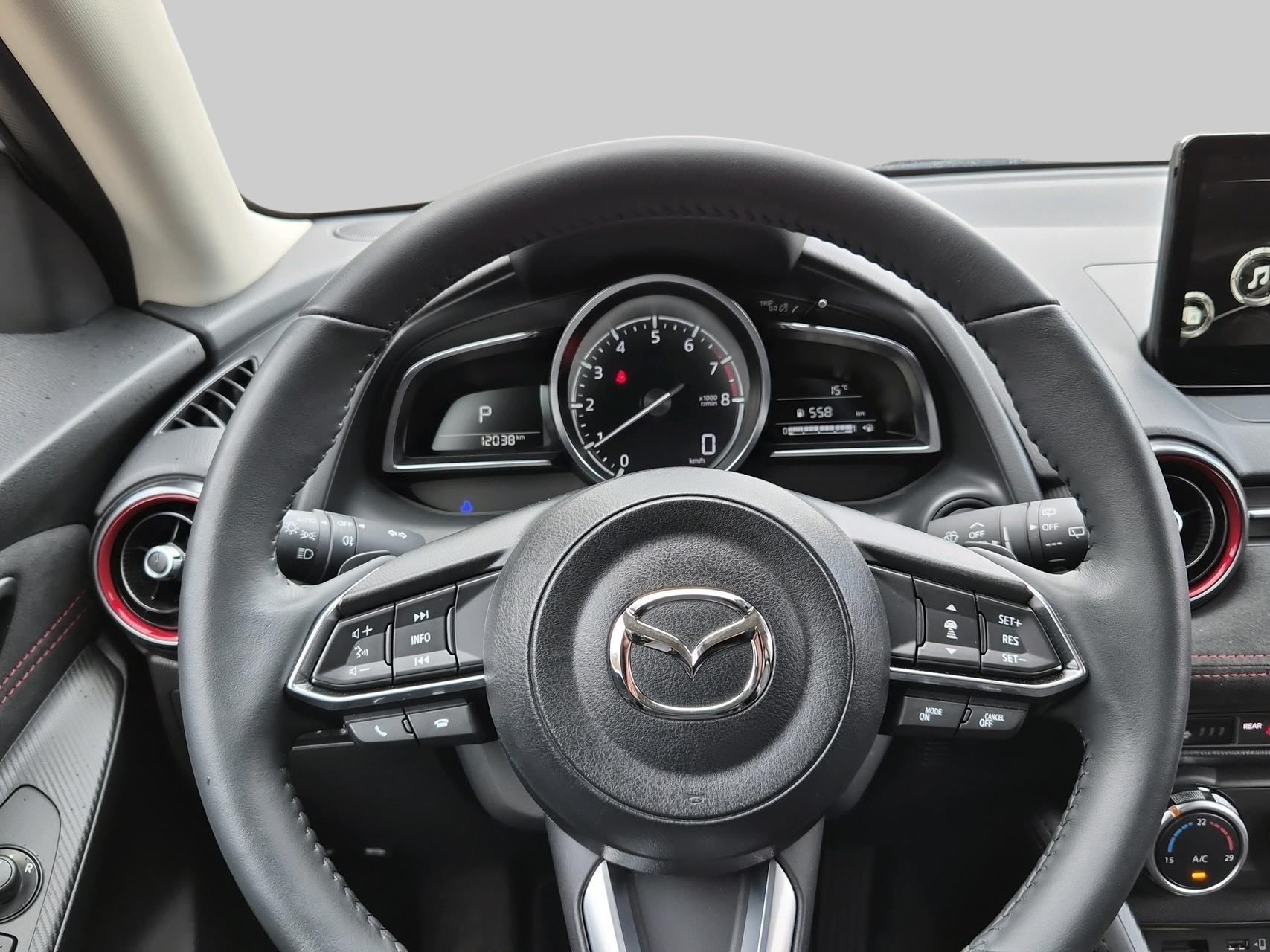 MAZDA 2 SKYACTIV-G 90 Homura Aka Automat-image-10