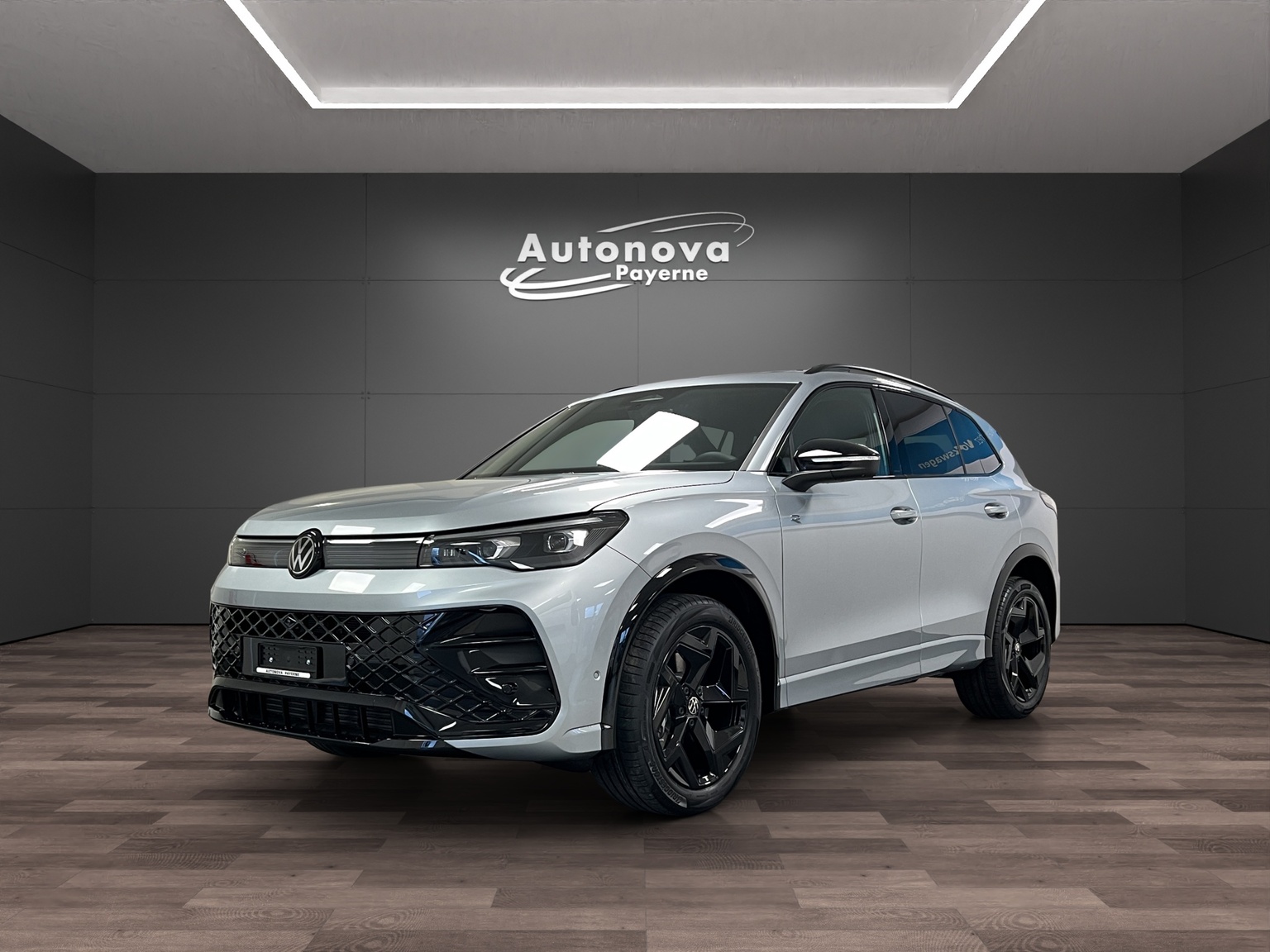 VW Tiguan 1.5 TSI evo2 eHybrid R-Line DSG-image-0