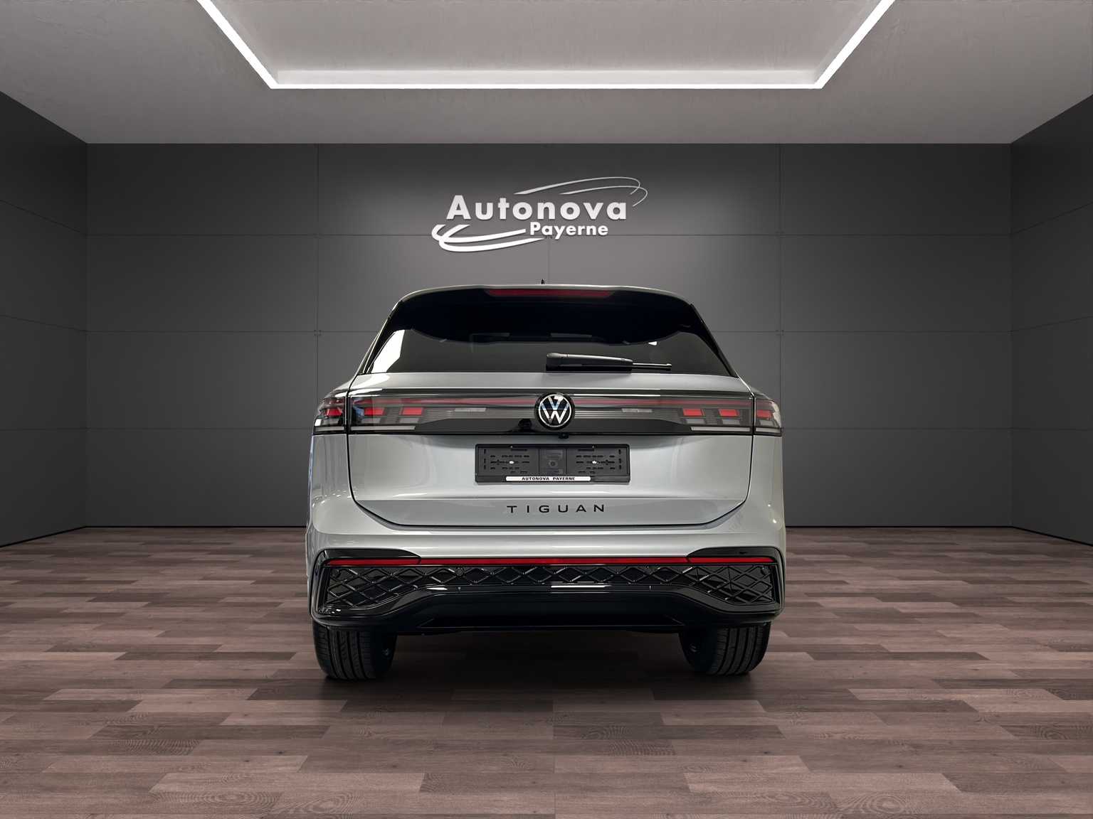 VW Tiguan 1.5 TSI evo2 eHybrid R-Line DSG-image-4