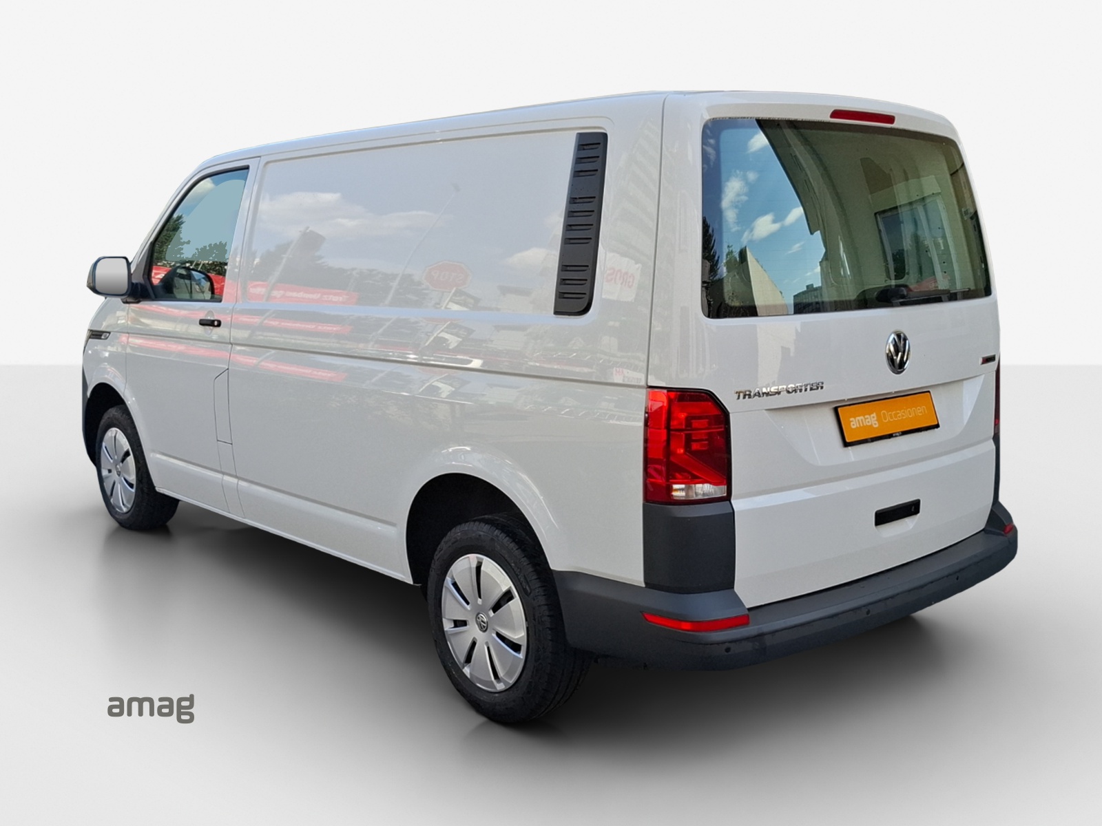 VW T6.1 2.0 TDI 4Motion-image-2