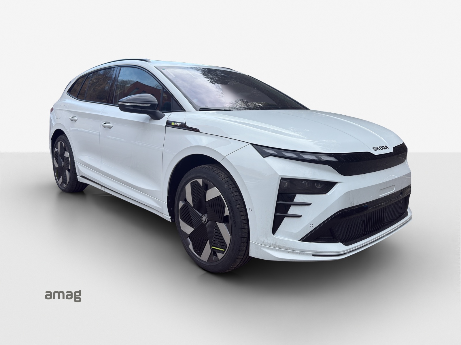 SKODA Enyaq 4x4 RS-image-5
