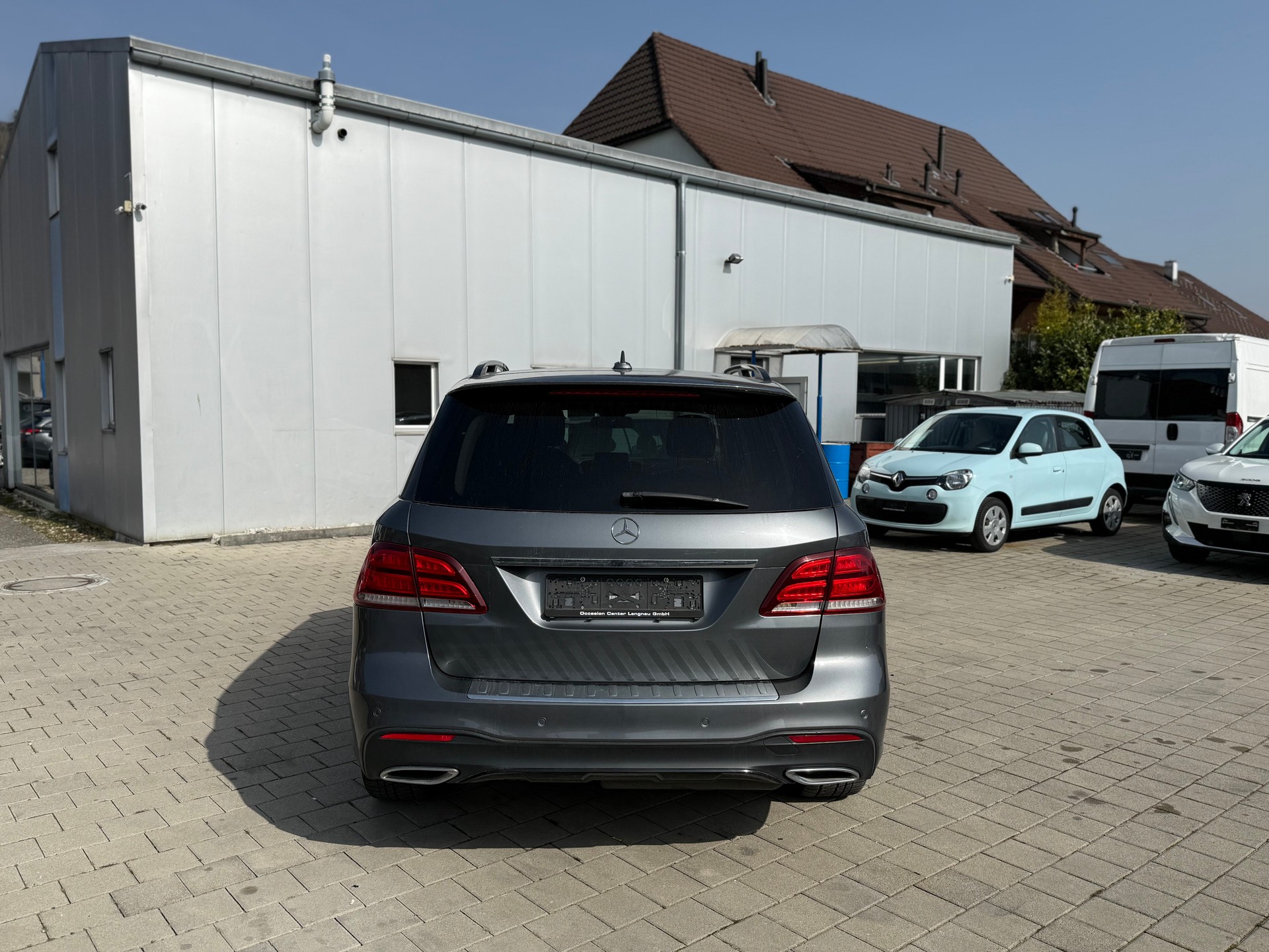 MERCEDES-BENZ GLE 350 d 4Matic 9G-Tronic-image-6