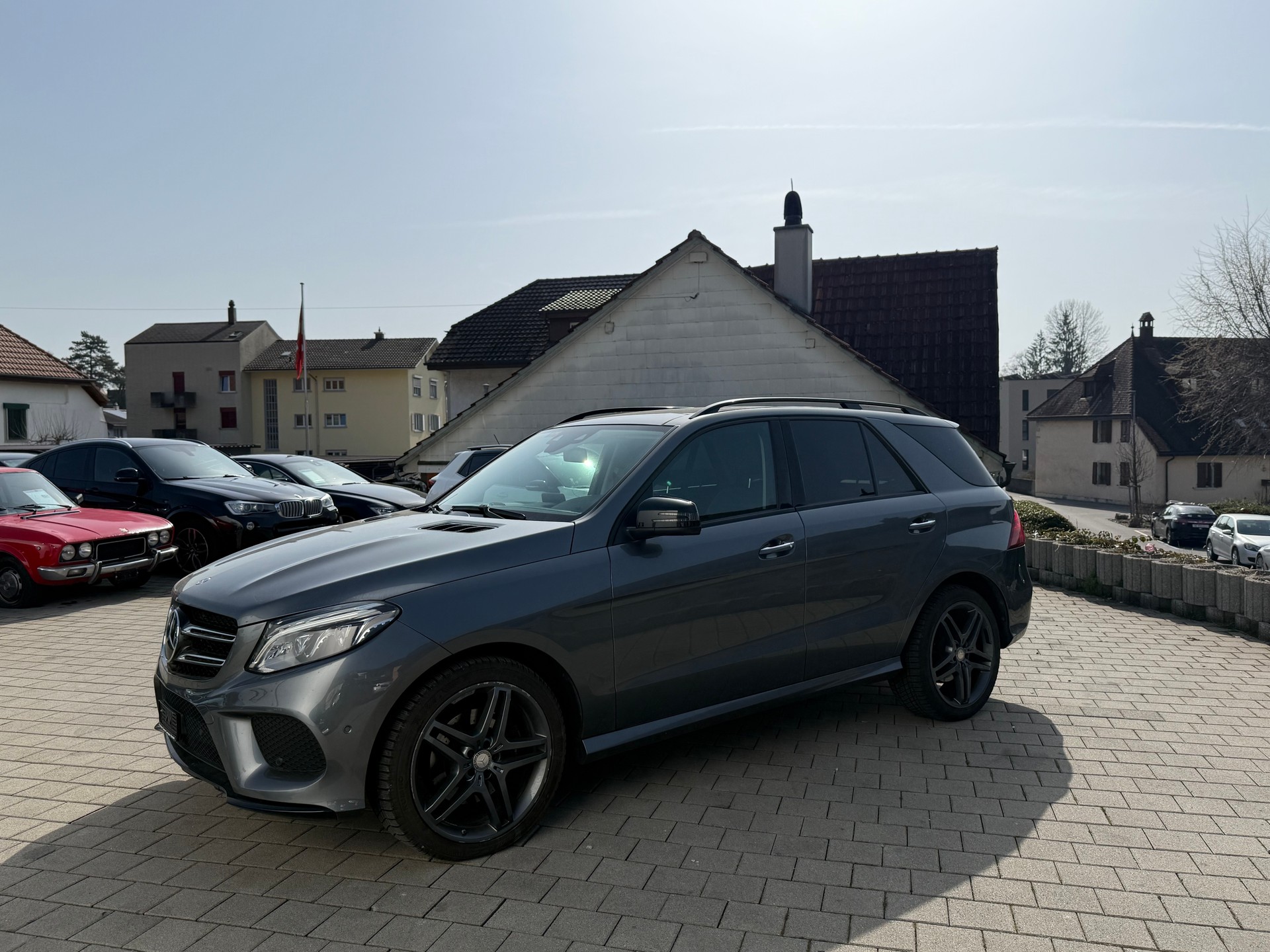 MERCEDES-BENZ GLE 350 d 4Matic 9G-Tronic-image-8