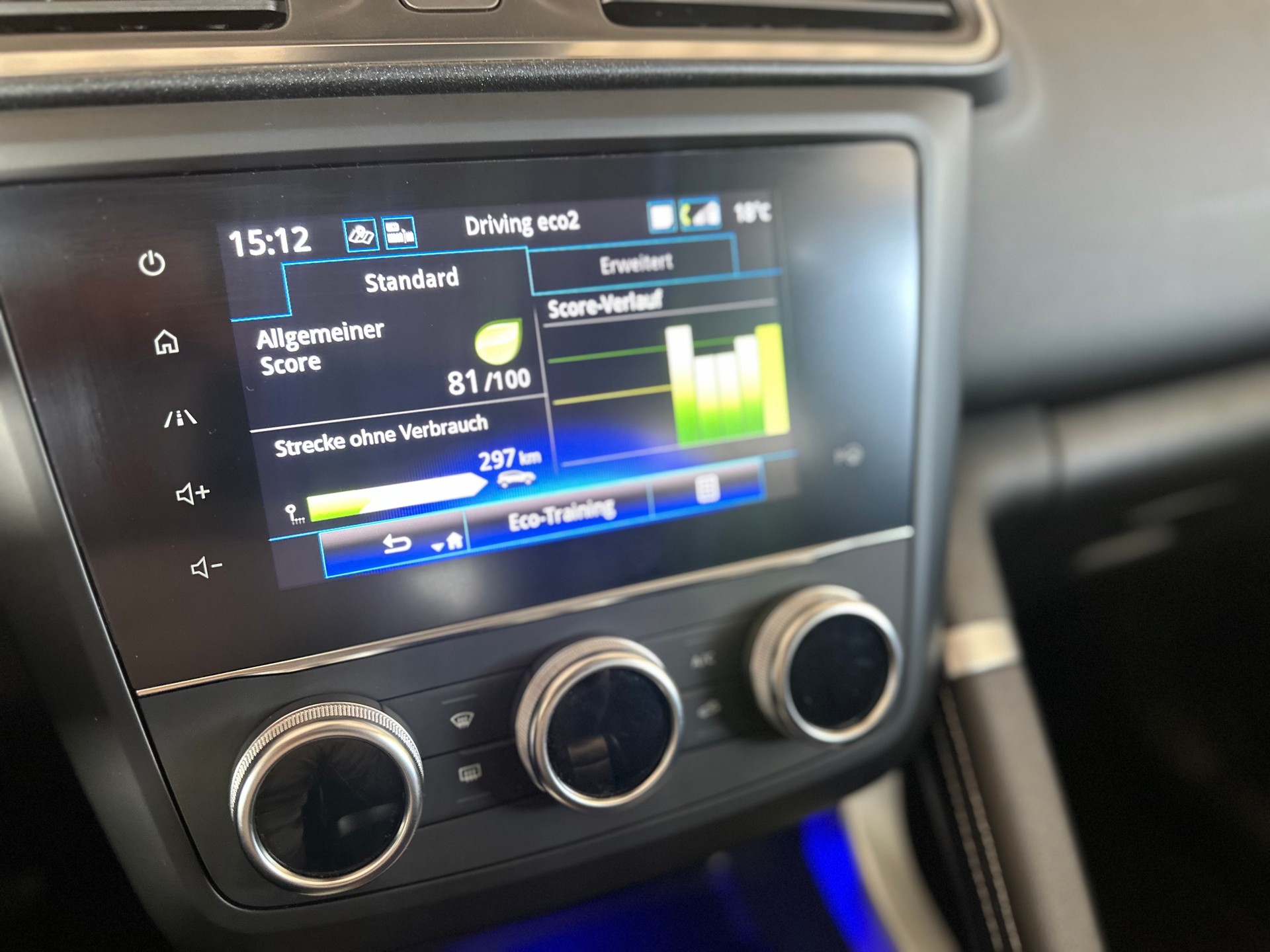 RENAULT Kadjar 1.3 16V Turbo Intens EDC-image-16