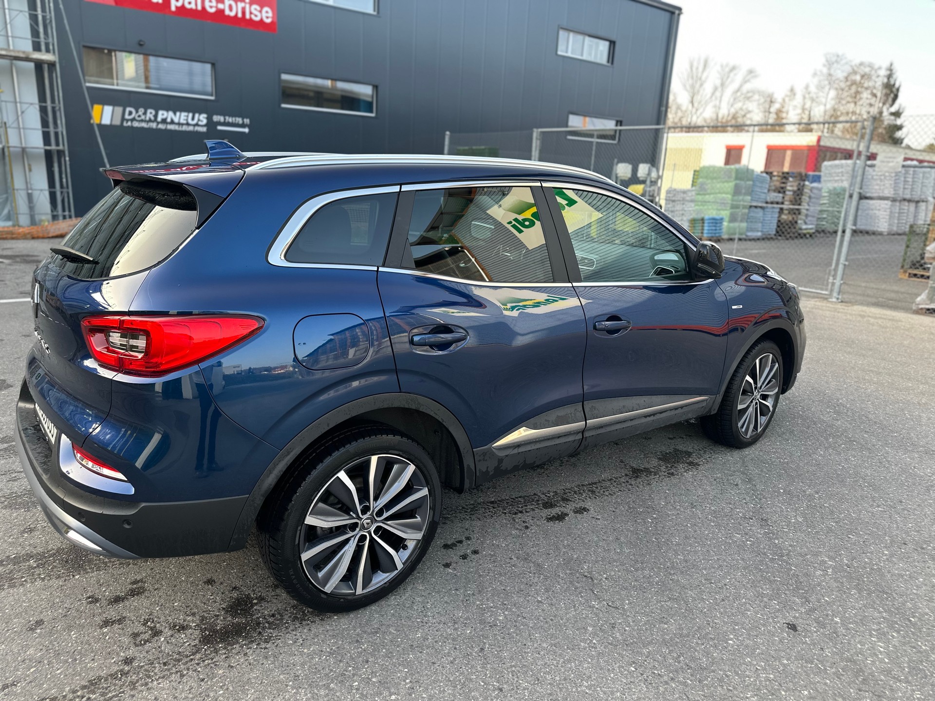 RENAULT Kadjar 1.3 16V Turbo Intens EDC-image-1