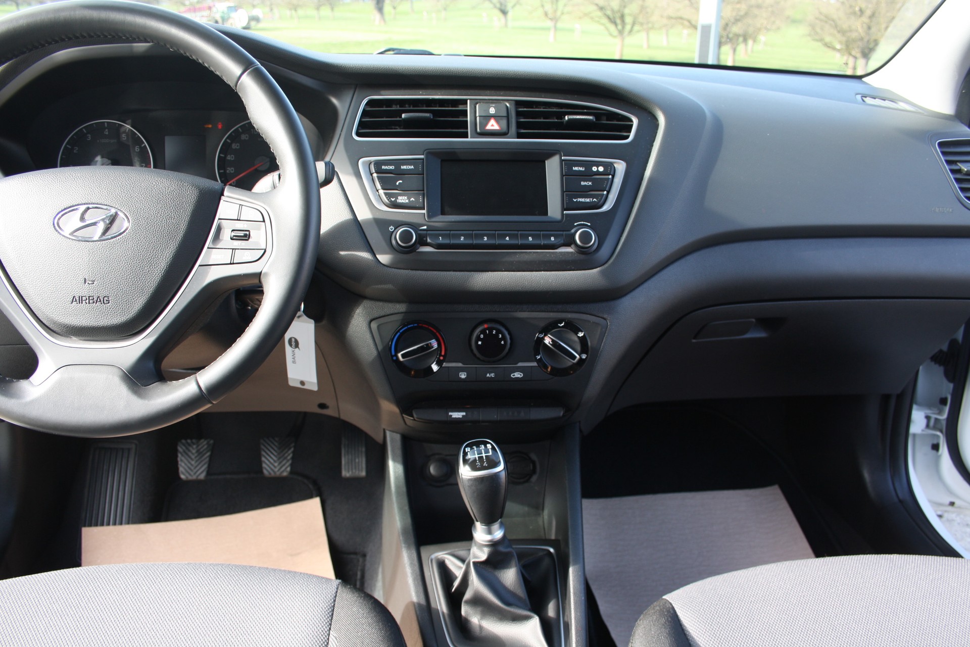 HYUNDAI i20 1.0 T-GDi Origo-image-10