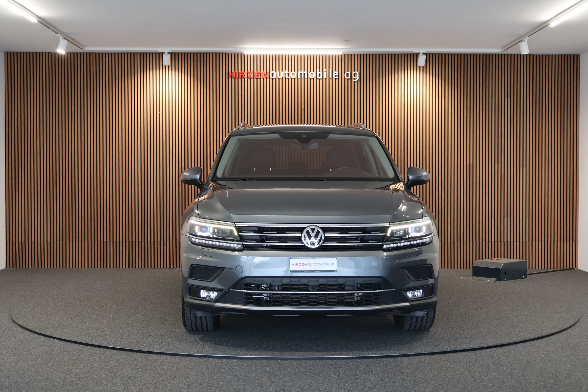 VW Tiguan Allspace 2.0 TDI SCR Highline 4Motion DSG-image-7