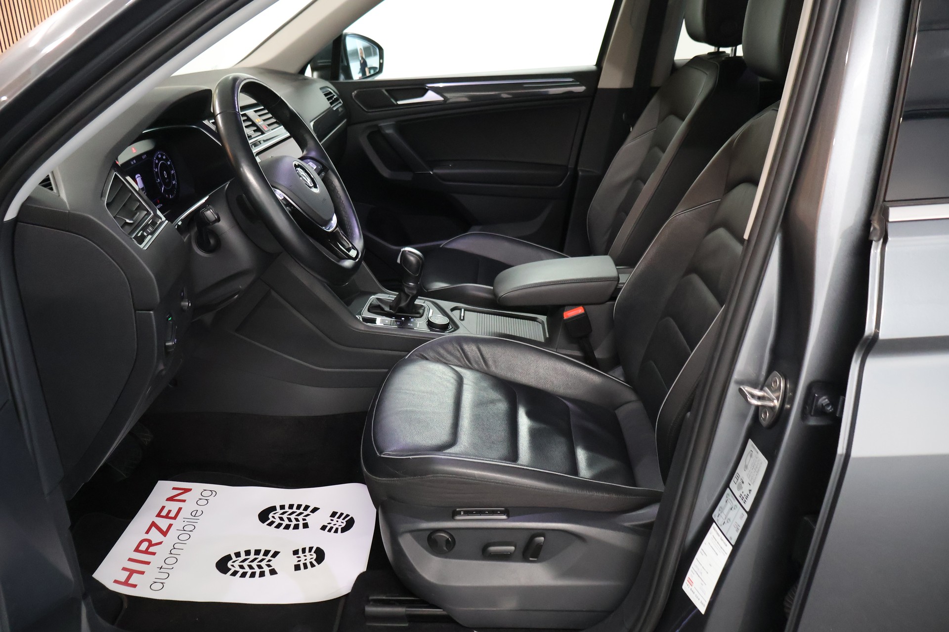 VW Tiguan Allspace 2.0 TDI SCR Highline 4Motion DSG-image-8
