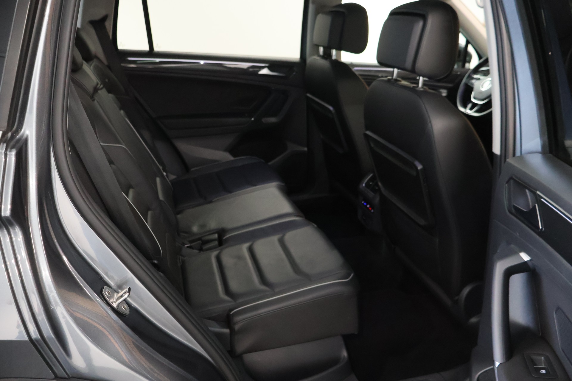 VW Tiguan Allspace 2.0 TDI SCR Highline 4Motion DSG-image-14