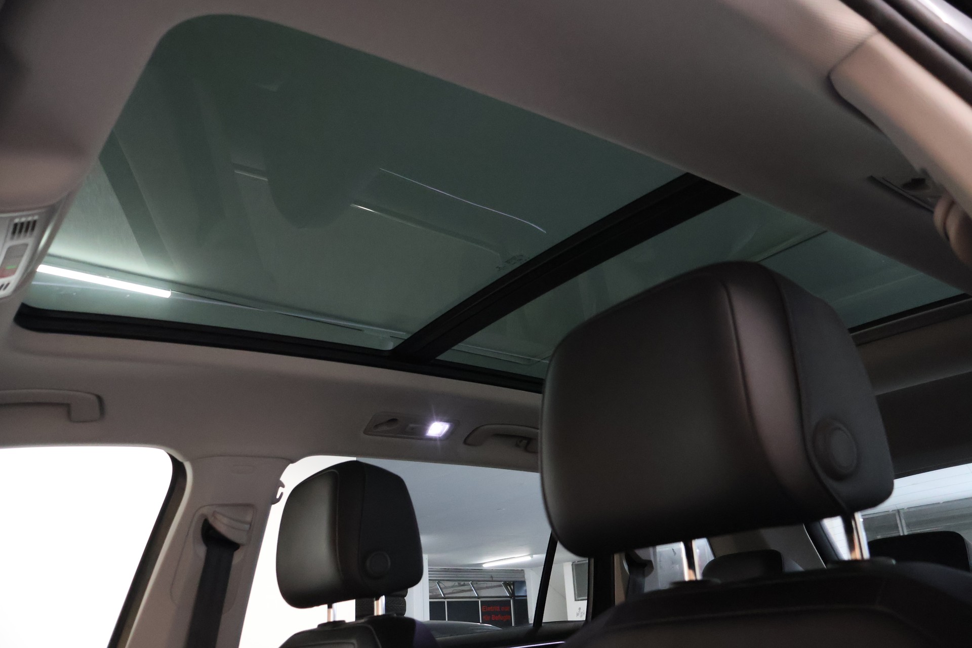 VW Tiguan Allspace 2.0 TDI SCR Highline 4Motion DSG-image-22