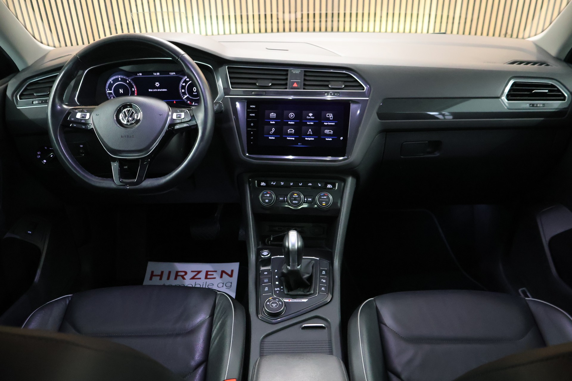 VW Tiguan Allspace 2.0 TDI SCR Highline 4Motion DSG-image-17