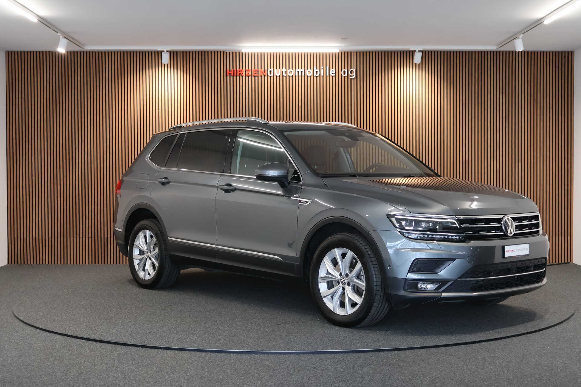 VW Tiguan Allspace 2.0 TDI SCR Highline 4Motion DSG-image-6