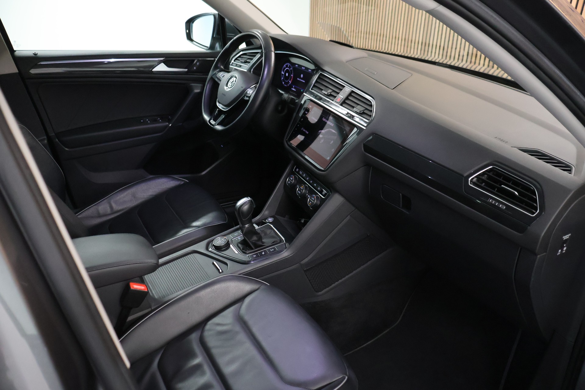 VW Tiguan Allspace 2.0 TDI SCR Highline 4Motion DSG-image-15