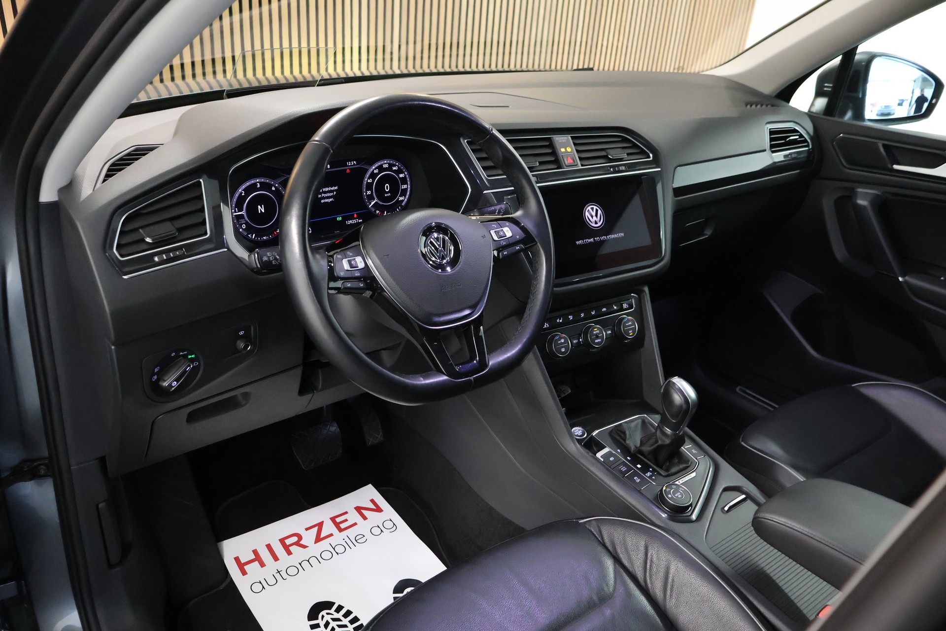 VW Tiguan Allspace 2.0 TDI SCR Highline 4Motion DSG-image-9