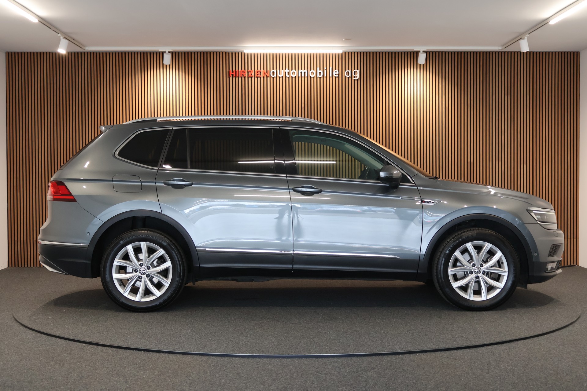 VW Tiguan Allspace 2.0 TDI SCR Highline 4Motion DSG-image-5