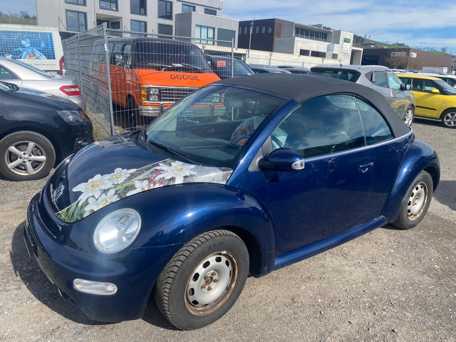 VW Beetle Cabrio 1.6-image-1