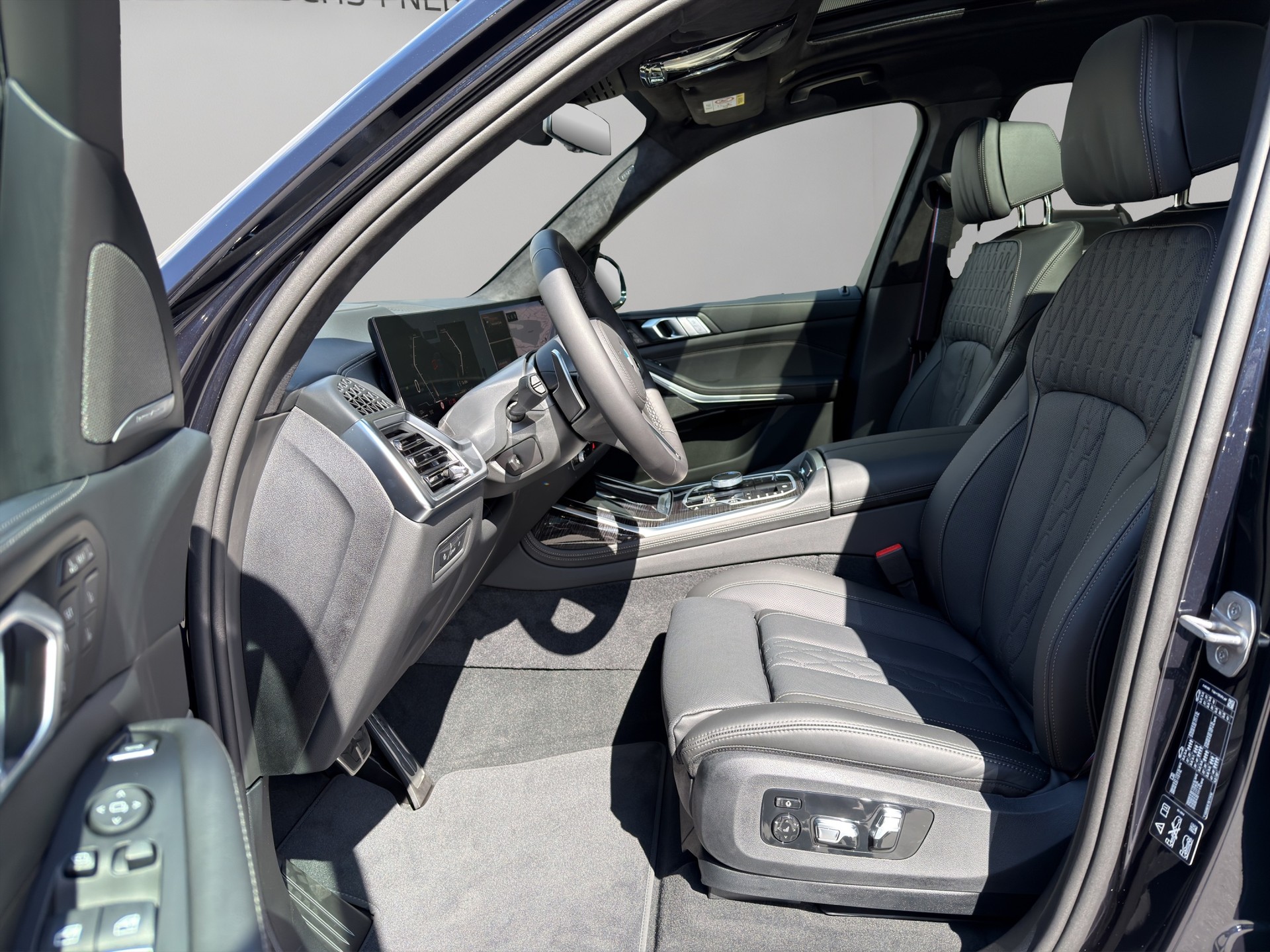BMW X7 xDrive 48V 40d M Sport Pro Steptronic-image-9