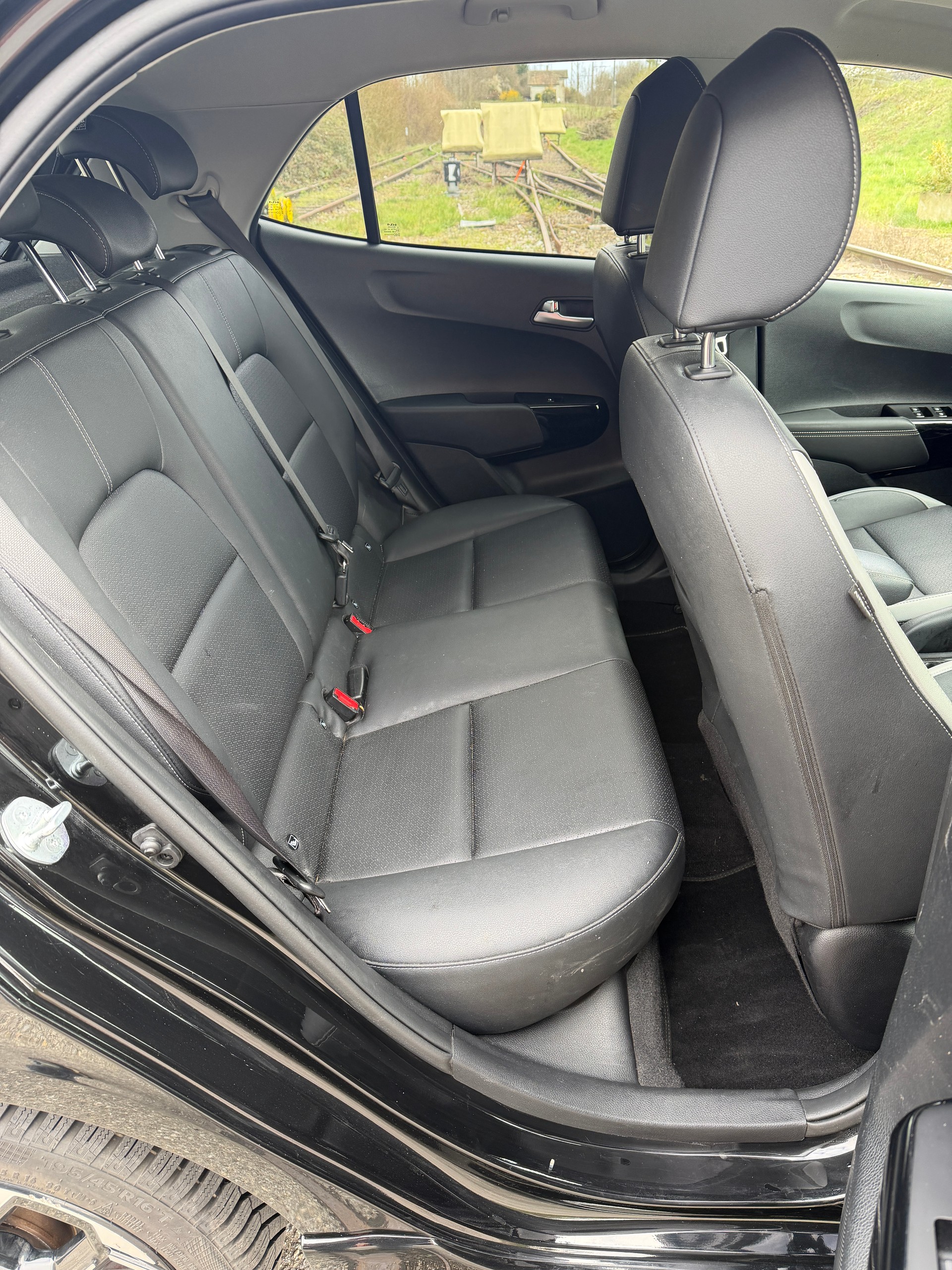 KIA Picanto 1.2 CVVT GT-Line Automatic-image-9