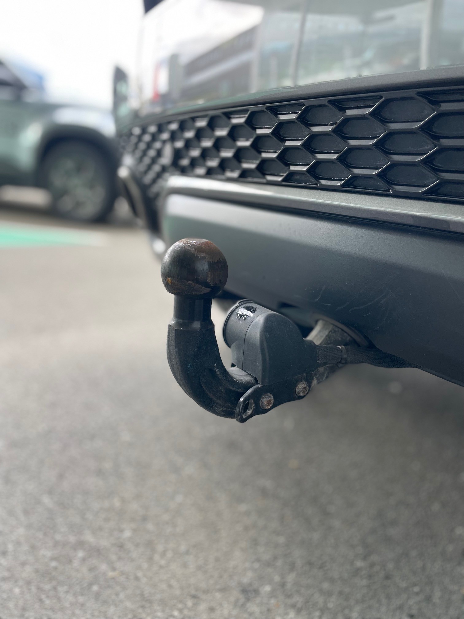 JAGUAR E-Pace 2.0 T 300 R-Dynamic HSE AWD-image-23