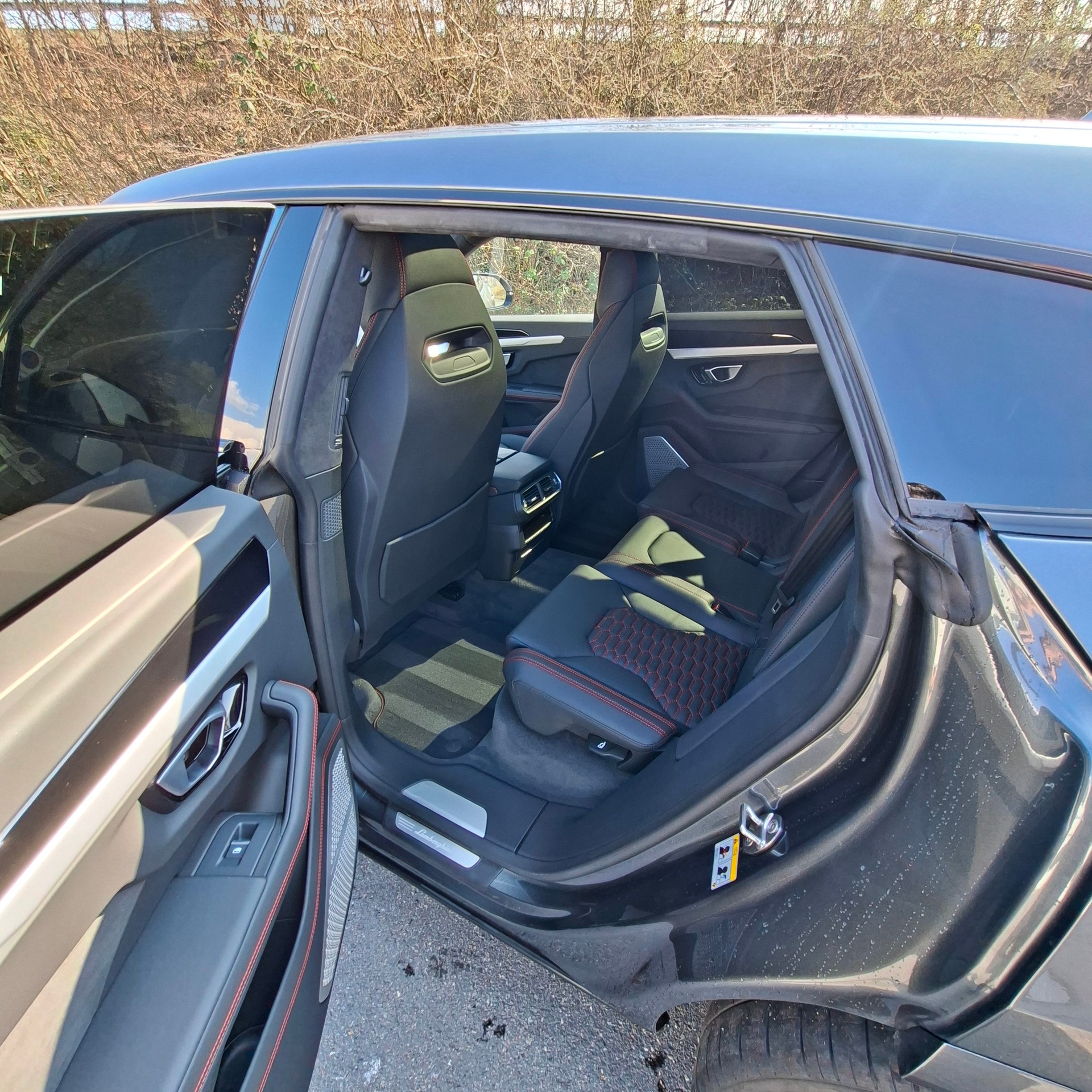 LAMBORGHINI Urus E-Gear-image-9