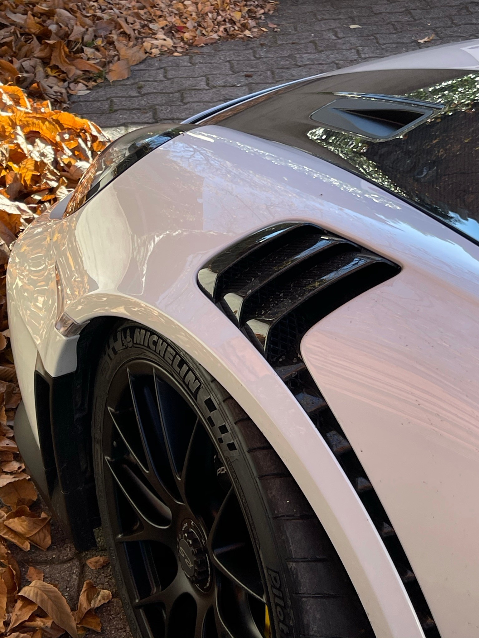 PORSCHE 911 GT2 RS PDK-image-3