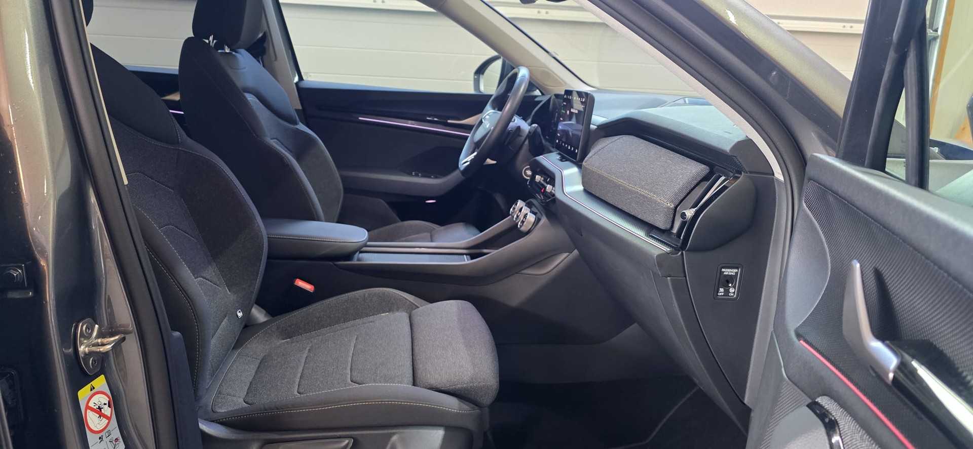 SKODA Kodiaq 1.5 TSI mHEV Selection *Rückfahrkamera*7-Sitzer*-image-24