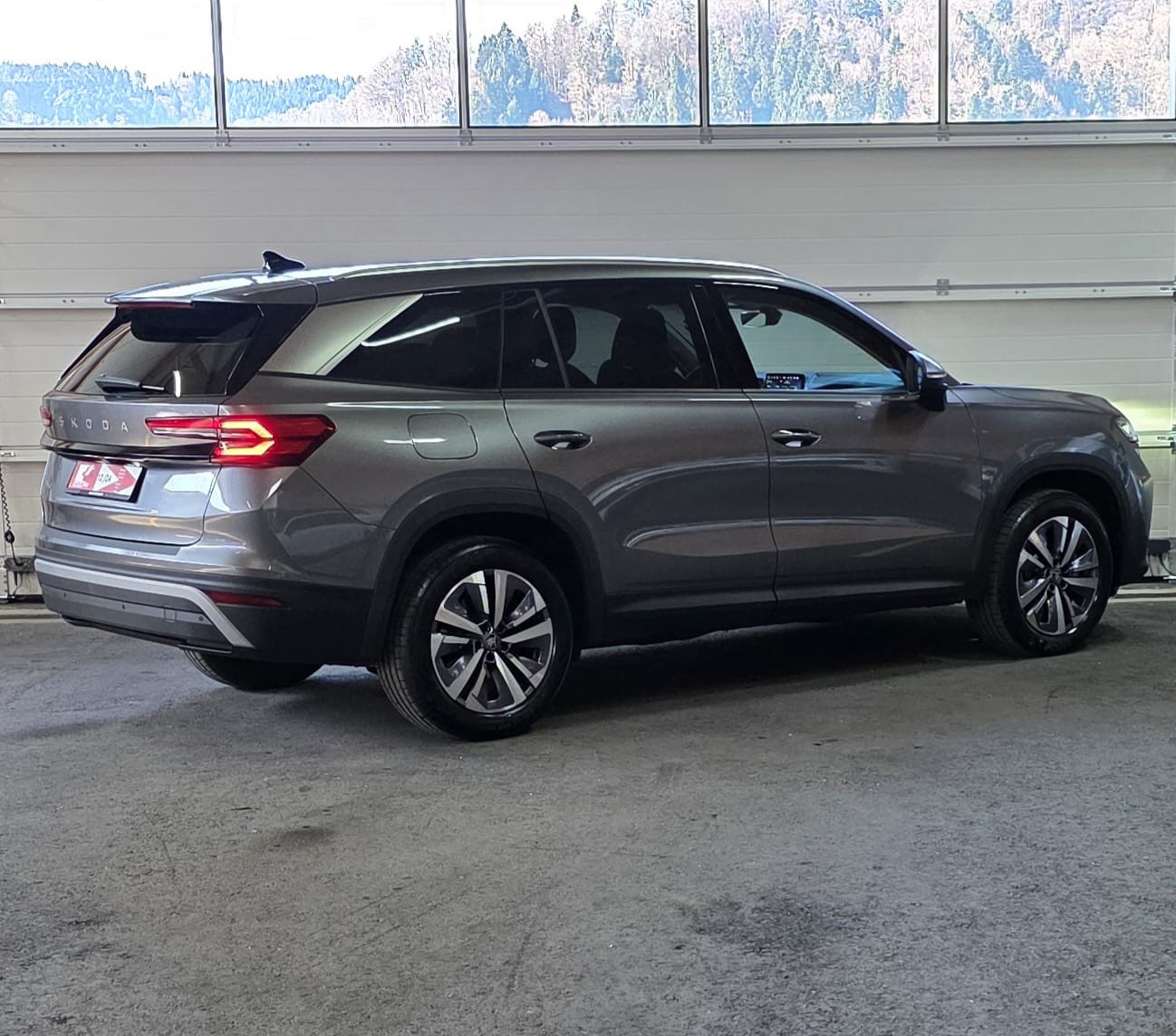 SKODA Kodiaq 1.5 TSI mHEV Selection *Rückfahrkamera*7-Sitzer*-image-4