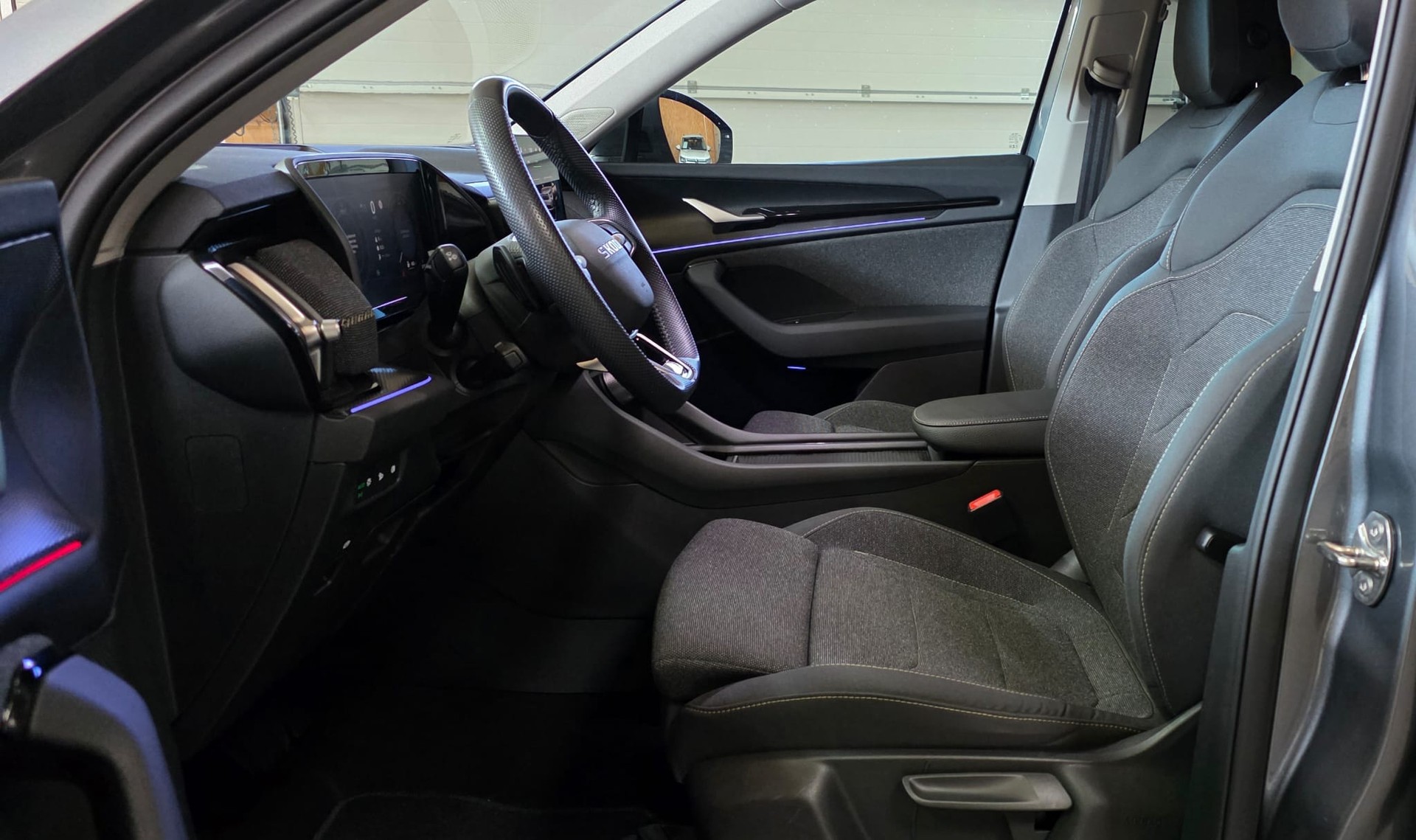 SKODA Kodiaq 1.5 TSI mHEV Selection *Rückfahrkamera*7-Sitzer*-image-8