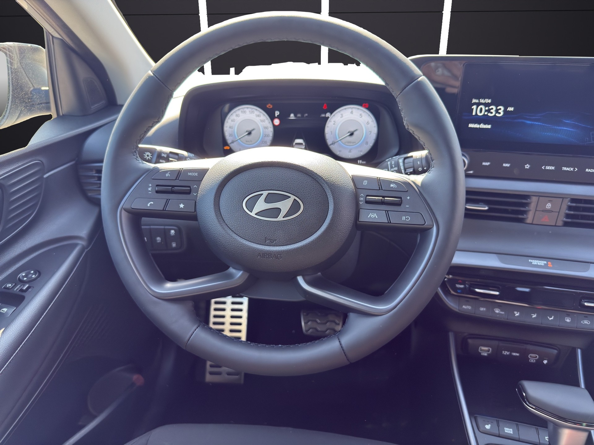 HYUNDAI Bayon 1.0 T-GDi Amplia DCT-image-9