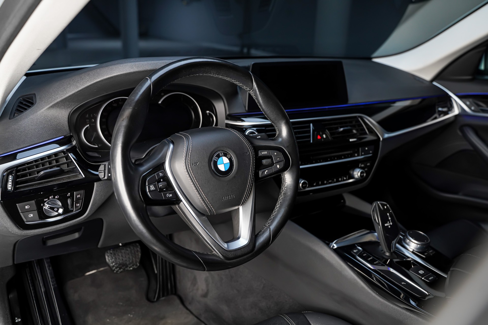 BMW 520d Sport Line Steptronic-image-8