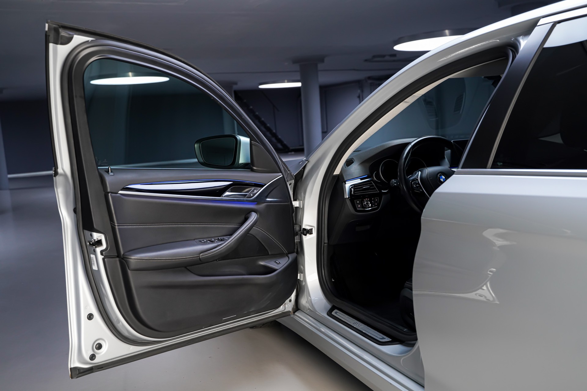 BMW 520d Sport Line Steptronic-image-6